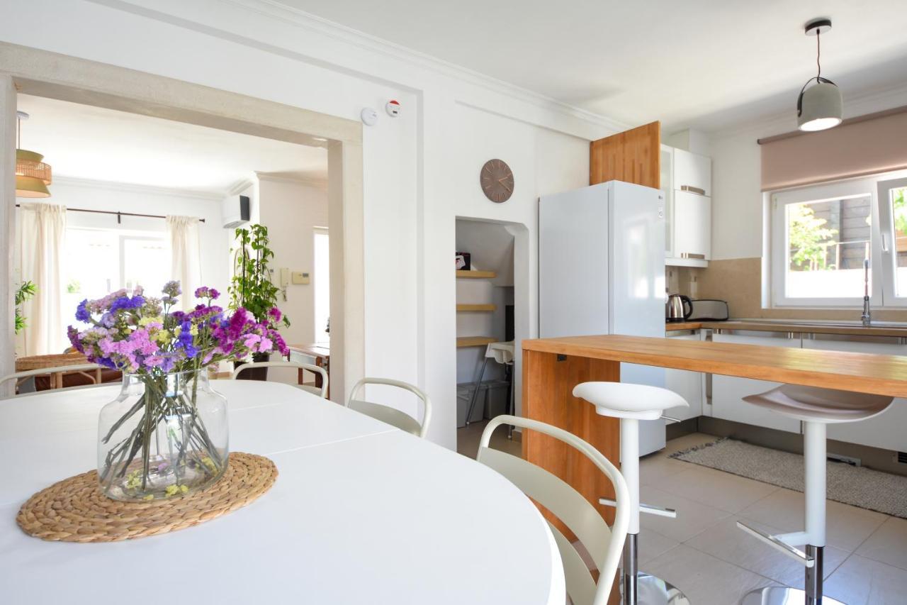 Aroeira Villa With Heated Pool By Golf Course, Beach And Lisbon المظهر الخارجي الصورة