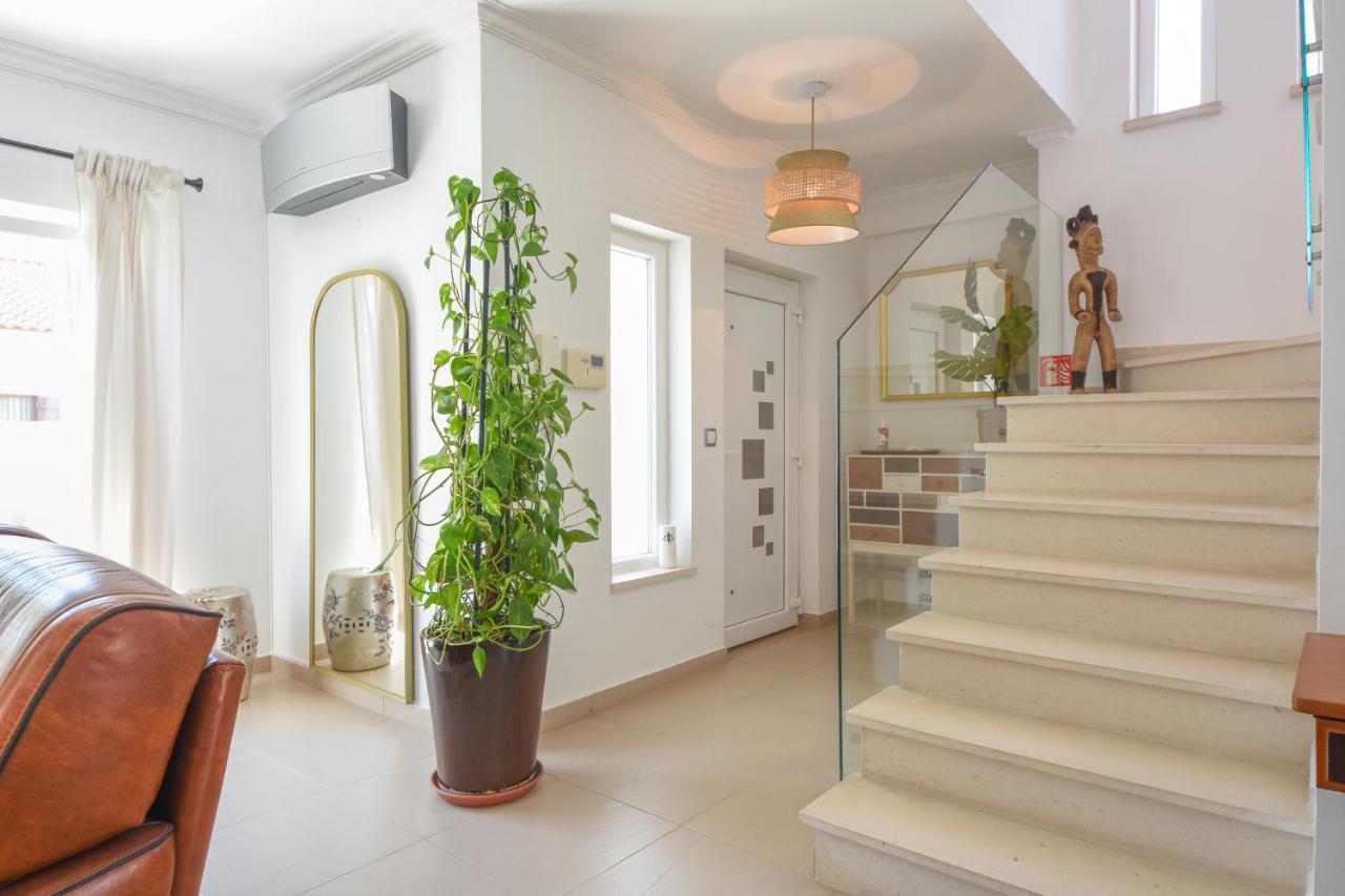 Aroeira Villa With Heated Pool By Golf Course, Beach And Lisbon المظهر الخارجي الصورة